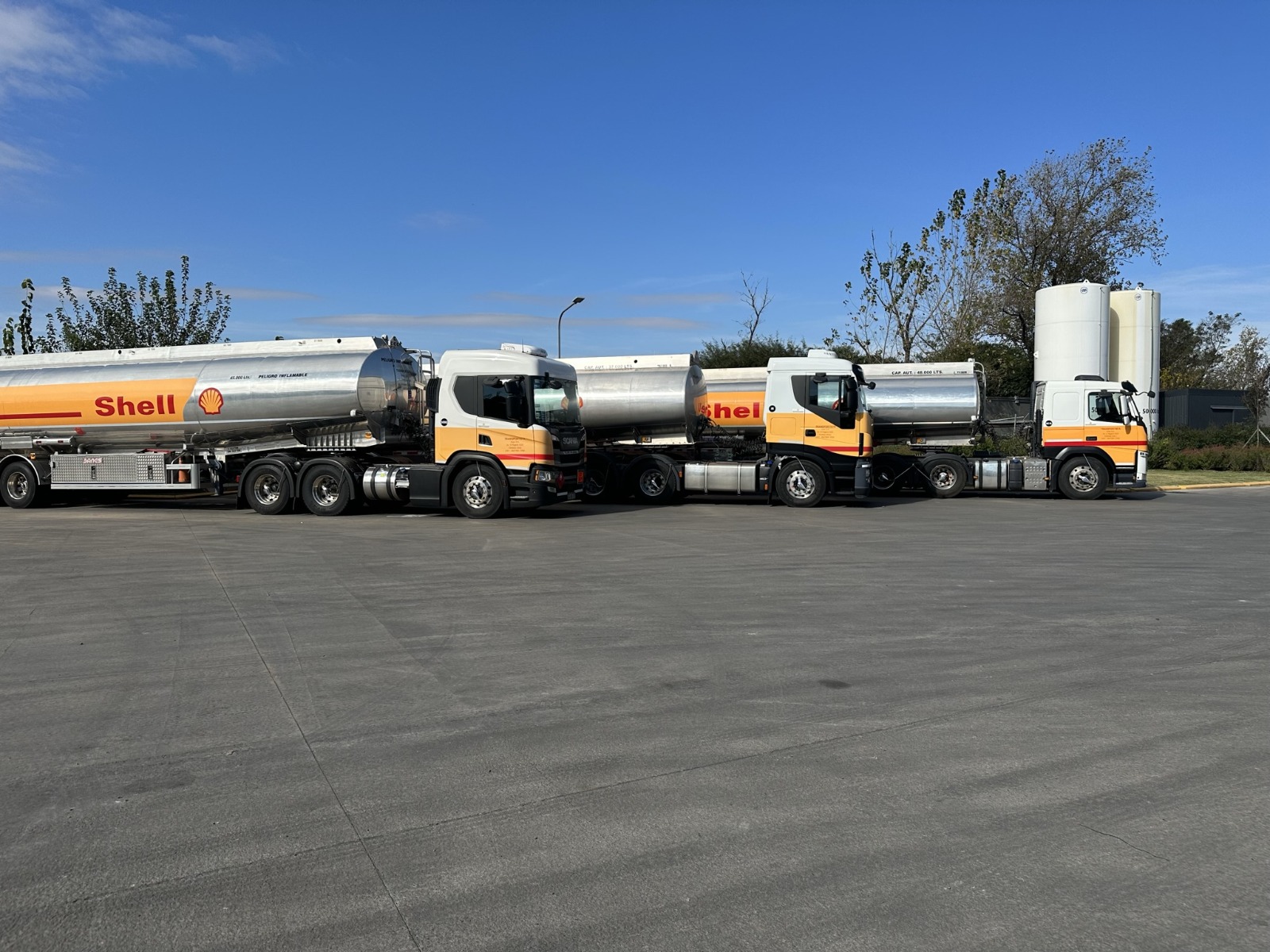 camiones-GNC-distribuira-combustibles-a-estaciones-de-Servicio-Shell